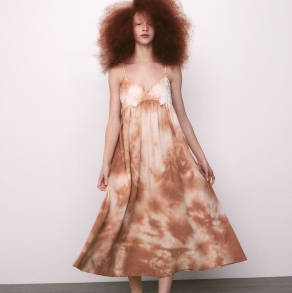 TIE DYE MIDI DRESS - Picture 2 of 8